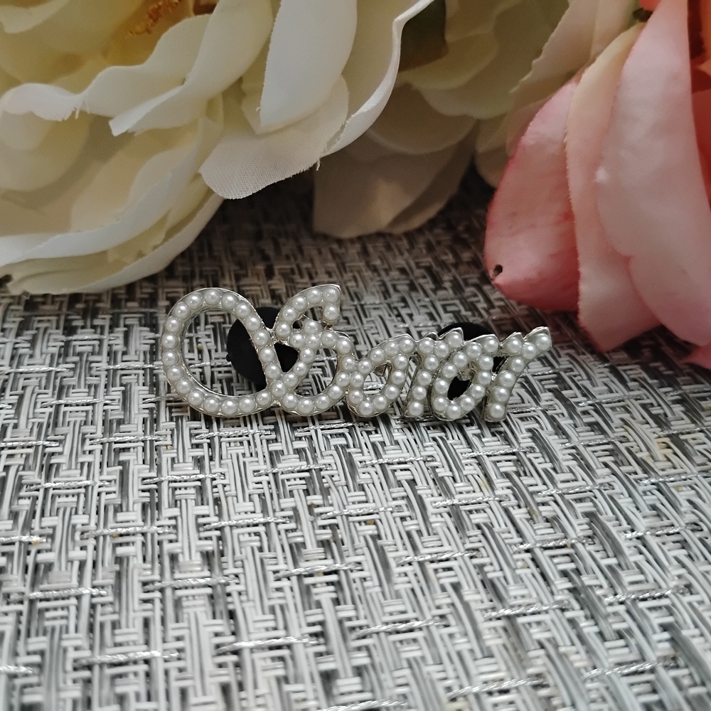 Elegant Pearl Soror Brooch